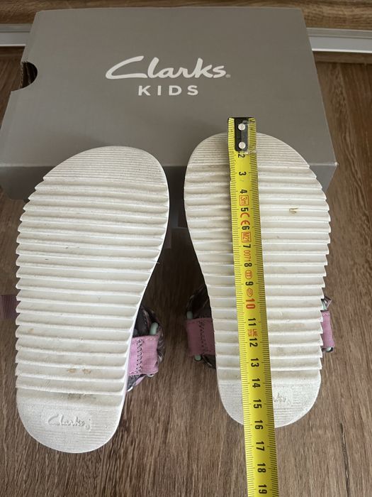 Детски сандали Clarks