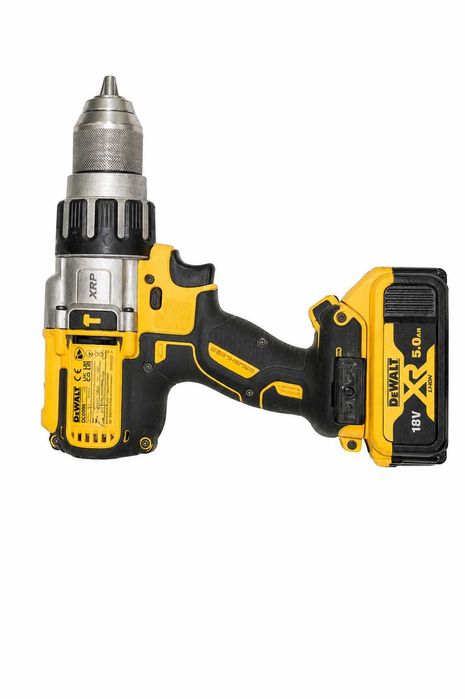Masina de gaurit si insurubat DeWalt DCD996 18V XR 5Ah