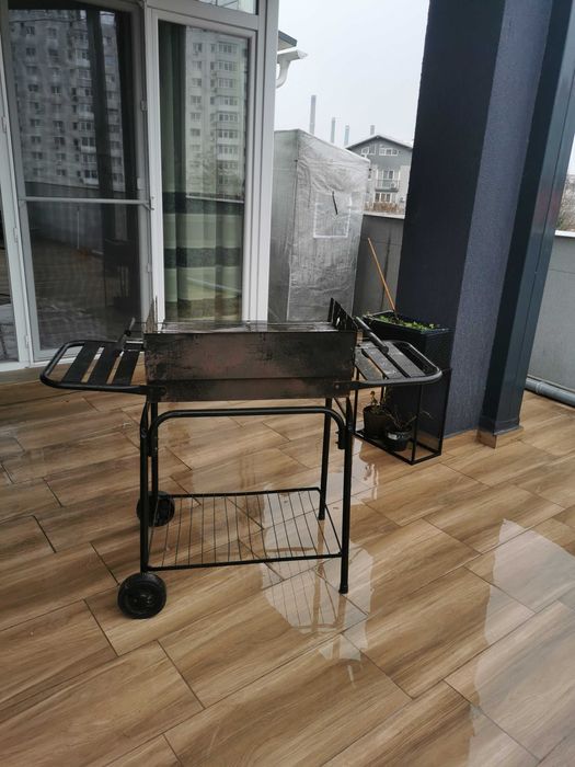 Vând grătar grădină terasa