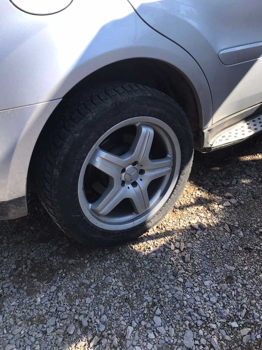 Продавам оригинални джанти за Мерцедес АMG 20 цола.