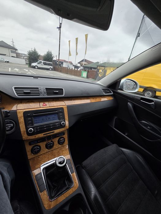 Volkswagen Passat B6 1.9 TDI 105 CP • 2005 • Unic Proprietar • Manual