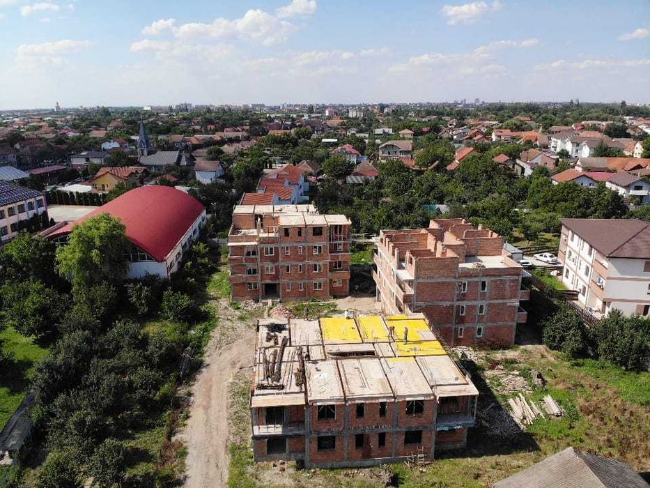 Vand apartamente cu 2 camere si Penthouse in Chisoda