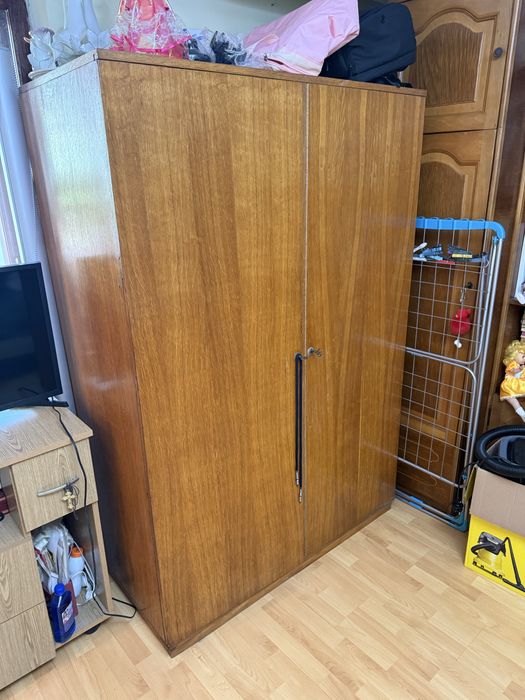 Vand mobila contemporana inaltime 210