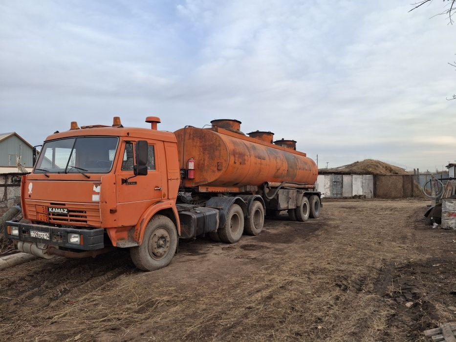 Нефаз 96742 Бензовоз