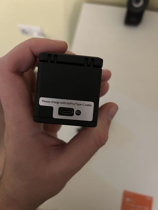 GoPro Hero 8 Black + 3 bateri + accesorii