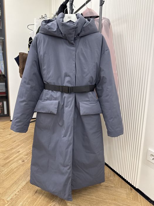 Зимняя теплая куртка