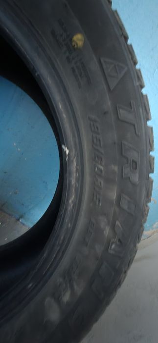 Продам зимние шины на липучках
