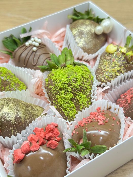Клубника в шоколаде, подарки, боксы, букеты
