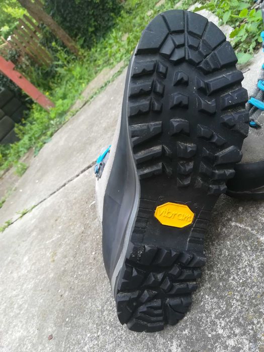 Vand bocanci de munte AKU Superalp GTX