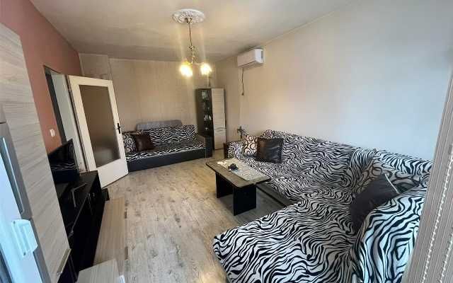 Продава се Двустаен апартамент в Търговище, Център - 66 кв.м за 1314 €/кв.м - Снимка #1