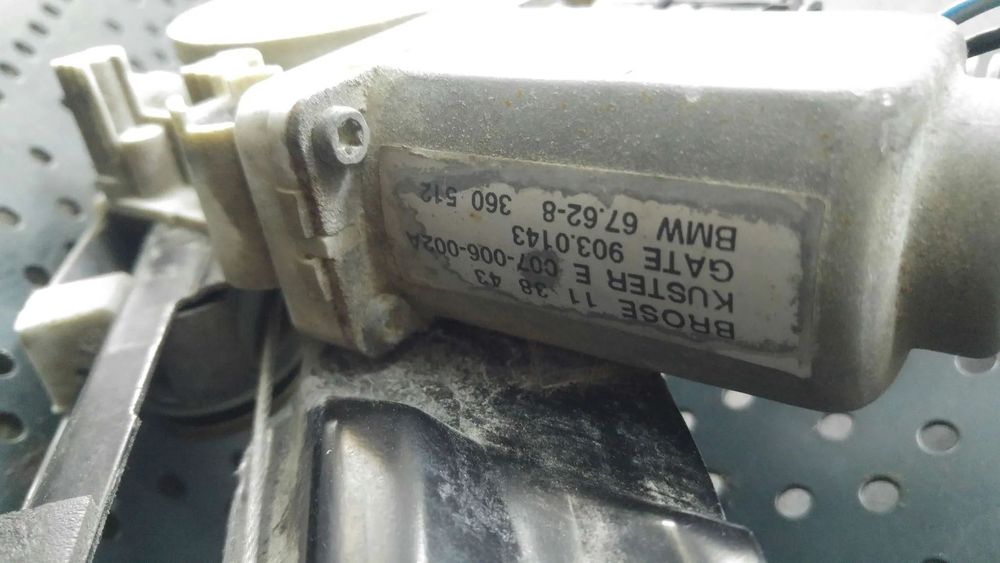 Macara cu motoras stanga spate bmw seria 5 e39 9030143 67628360512 e007006002a