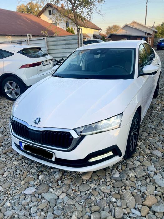 SKODA Octavia 2020 — imagine 1