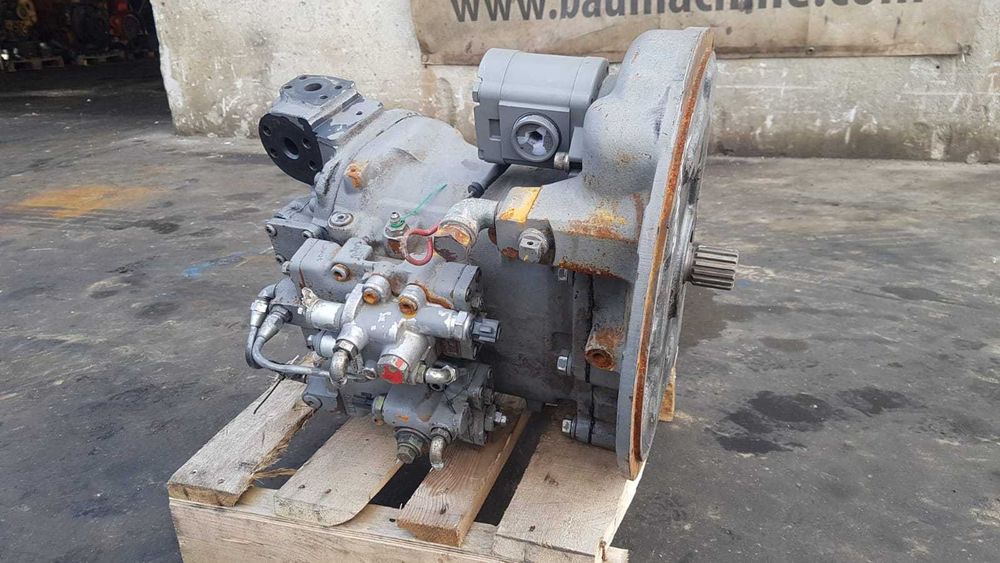 Pompa hidraulica Hitachi HPV118MW-25A , Hitachi Zaxis 210