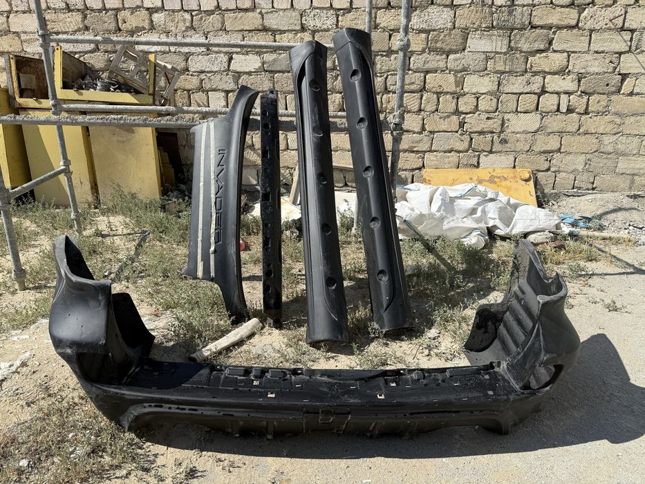 Lexus 570 Бампер/Обвес