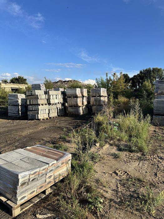 Продается брусчатка нелеквид-Дешево!