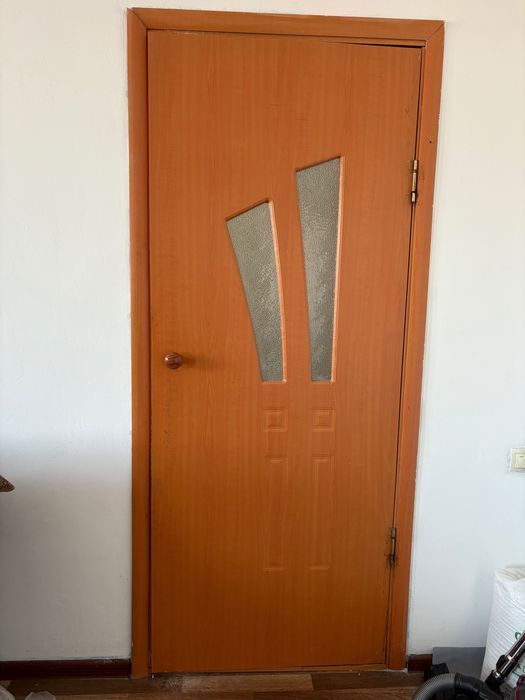 Продам межкомнатные двери