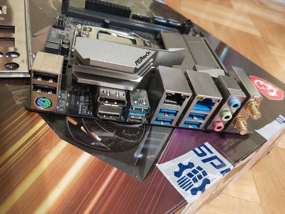 Intel Core i5 10400 + AsRock H470M-ITX/AC Wi-Fi