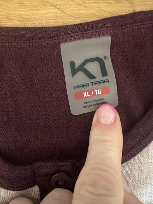 Bluză de lână Kari Traa - marimea XL