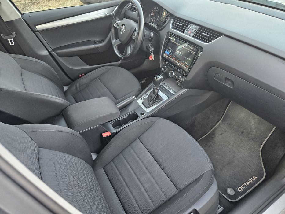 SKODA Octavia 3 Berlina ~ Euro 5 ~ 1.6 tdi 105 Cp/Sc incalz/SenzPark/Navi/Sc Incalzite/DSG
