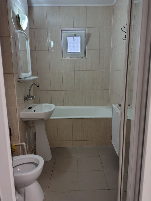 De închiriat  apartament cu o cameră