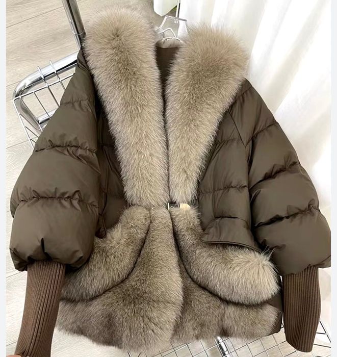 Geacă blană naturală 100% și umplutură din puf