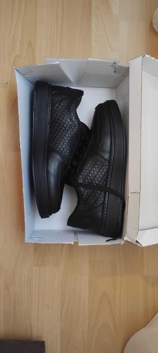 vânzare pantofi bărbați