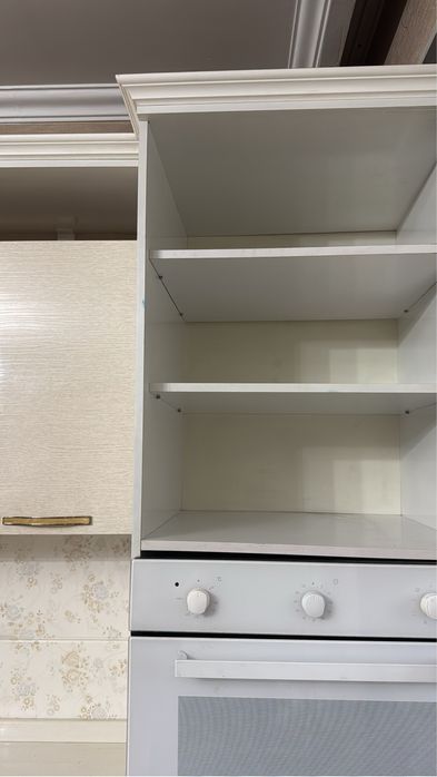 Срочно продам кухонный гарнитур