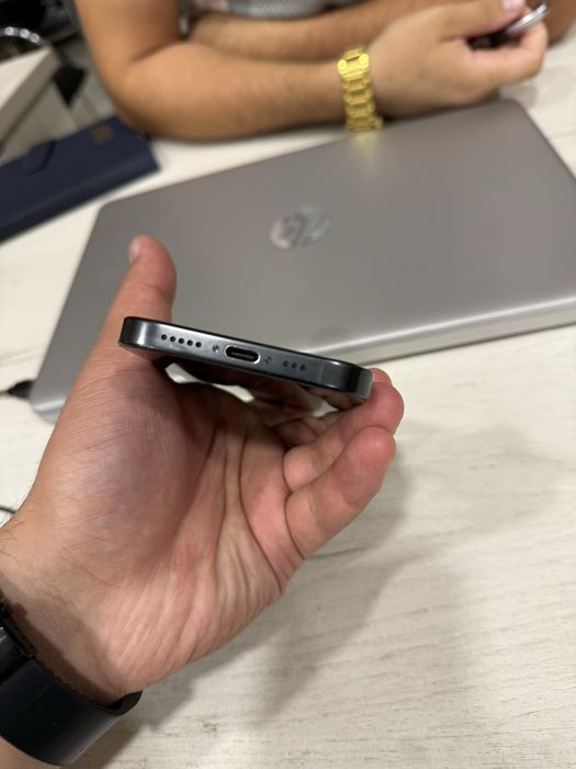 Iphone 16 pro 512 gb black