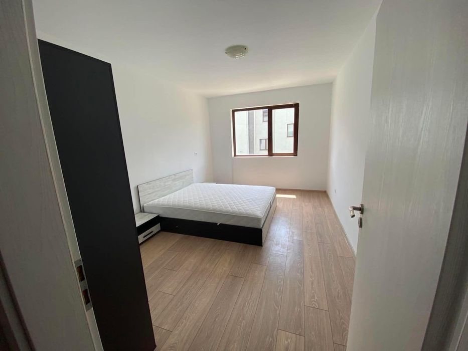 Дава се под наем Тристаен апартамент в София, Витоша - 87 кв.м за 999 € - Снимка #4