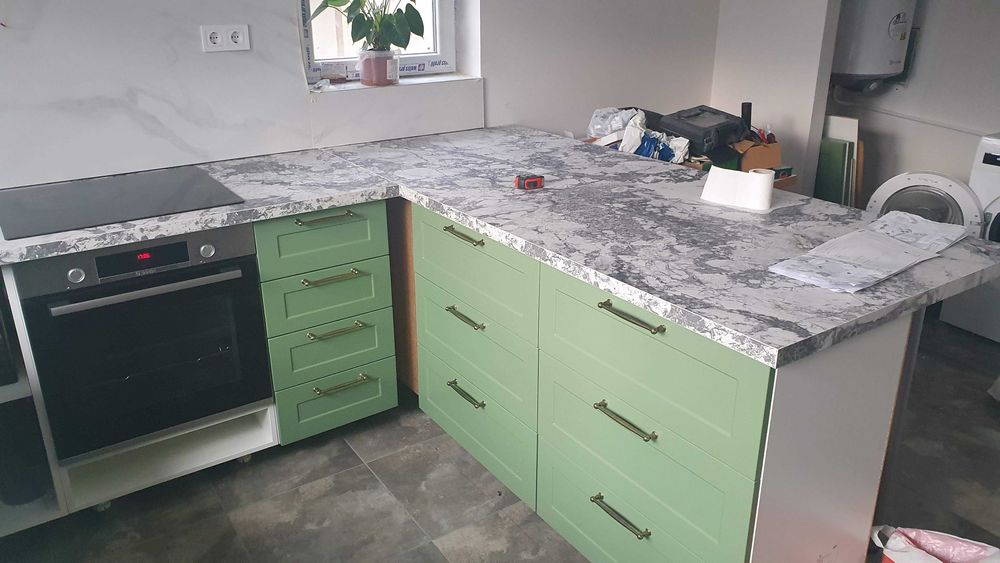 Проектирам и изработвам кухни и мебели по поръчка