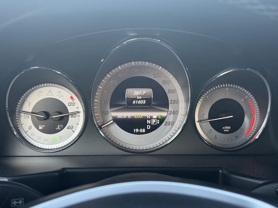 MERCEDES-BENZ GLK-Class 0 — imagine 5