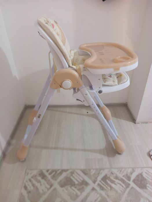 Стульчик для кормления Babyton Optima Beige