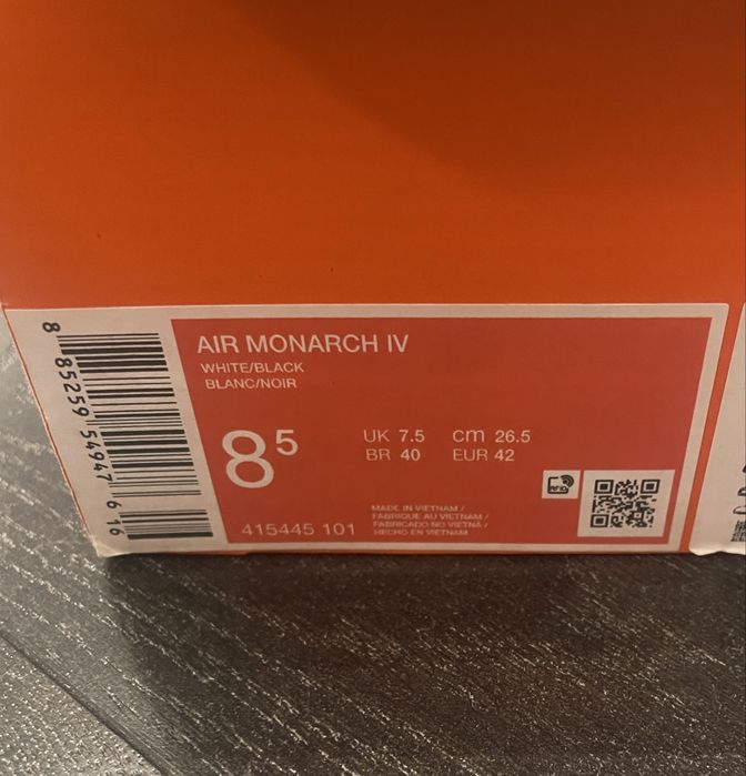 Маратонки Air Monarch IV