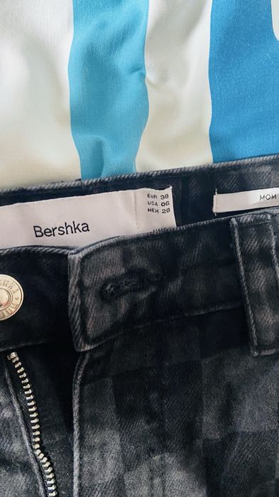 Blugi gri marimea 38 ,Bershka