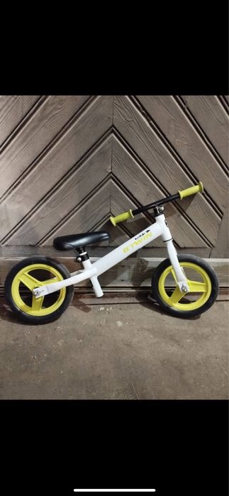 Продавам балансиращо коллело