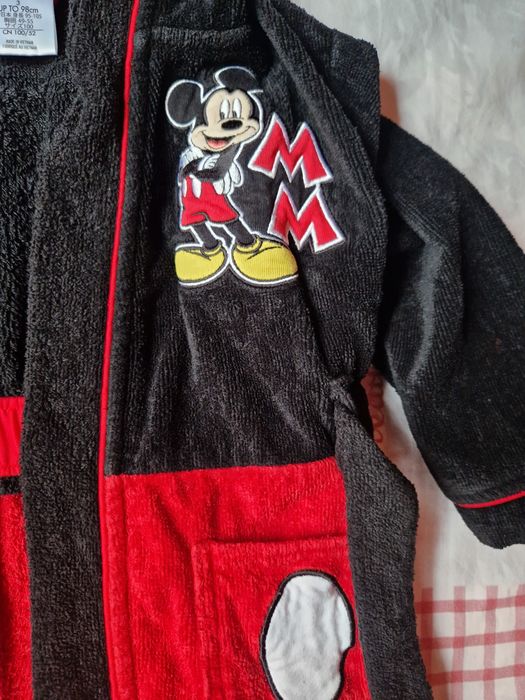 Дисни халат размер 98 см.