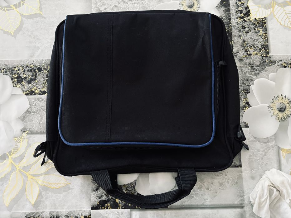 Продам новую сумку для Плейстейшн 4