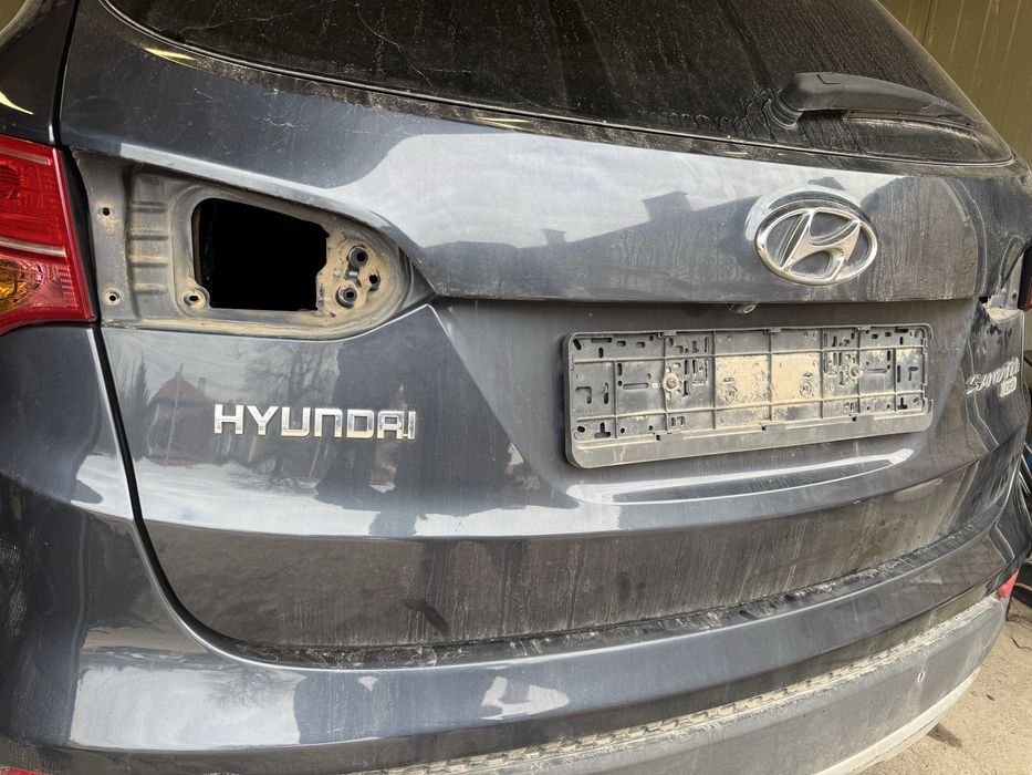 Заден капак за Hyundai Santa-Fe 3