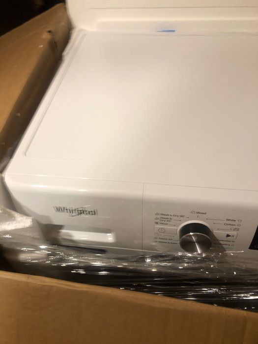 Продавам чисто нова пералня със сушилня Whirlpool