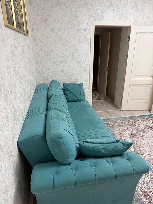 Срочно продам диван