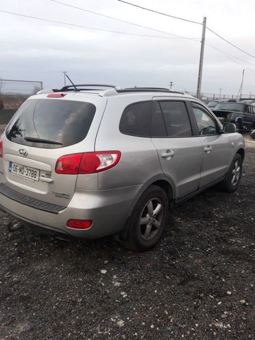 Dezmembrez hyundai santa fe 2,2crdi si 2.0 crdi 2001-2010