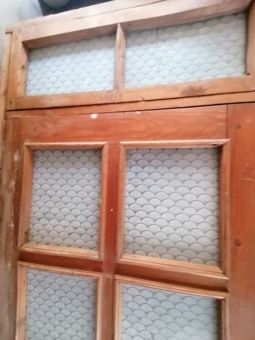 Двери с коробкой