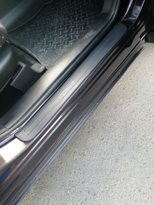 Продам Mazda CX7