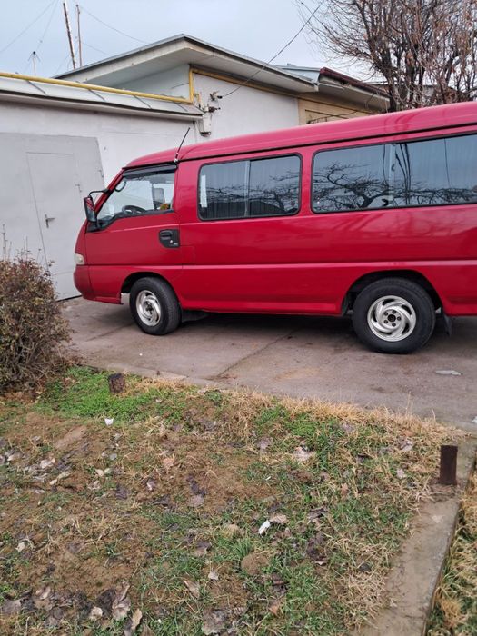 Легендарная красная машина!