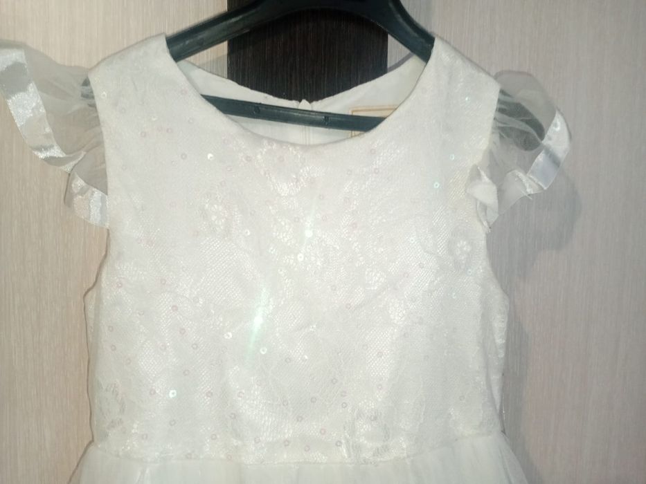 Нарядные платья для девочек дёшево!