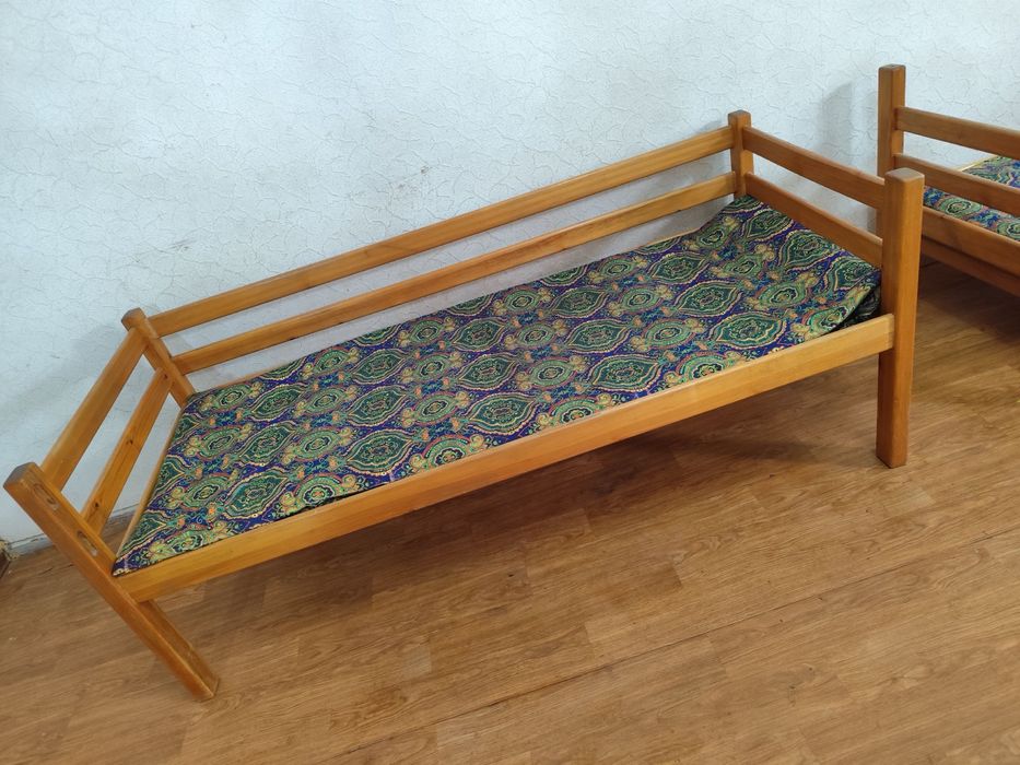 Карават 2-этажный 399 минг сумга срочно сотилади