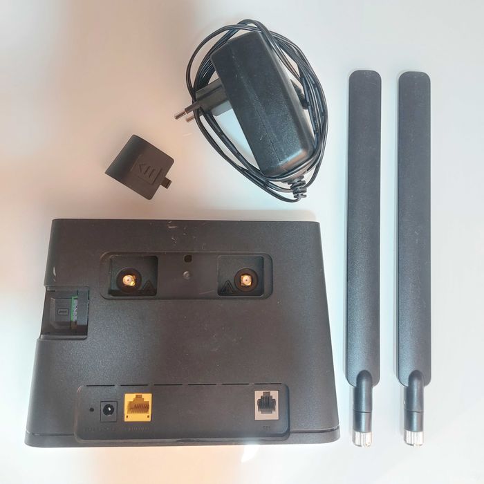 Рутер 4G LTE Wi-Fi рутер Huawei B310s-22 - Net Box и Huawei B311s-221 (А1 и Vivacom)