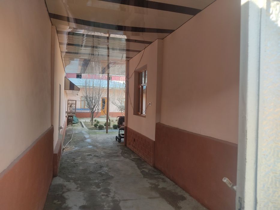 Uchastka sotiladi yunsoboda 19 kv Maxalada narxi kelishib gaplashiladi