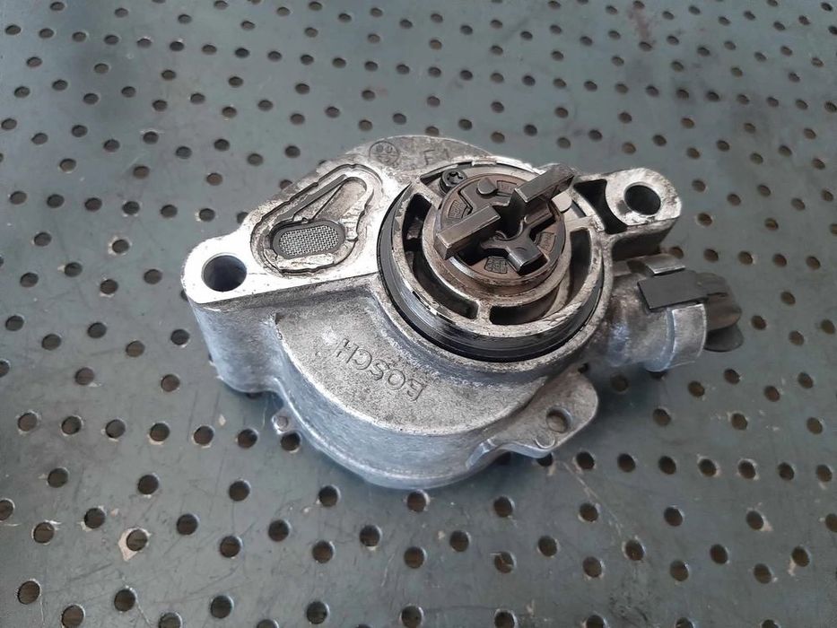pompa vacuum ford focus 2 1.6 tdci  d156-2a