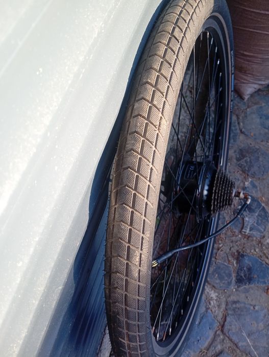 Vând roata cu motor bicicletă electrica